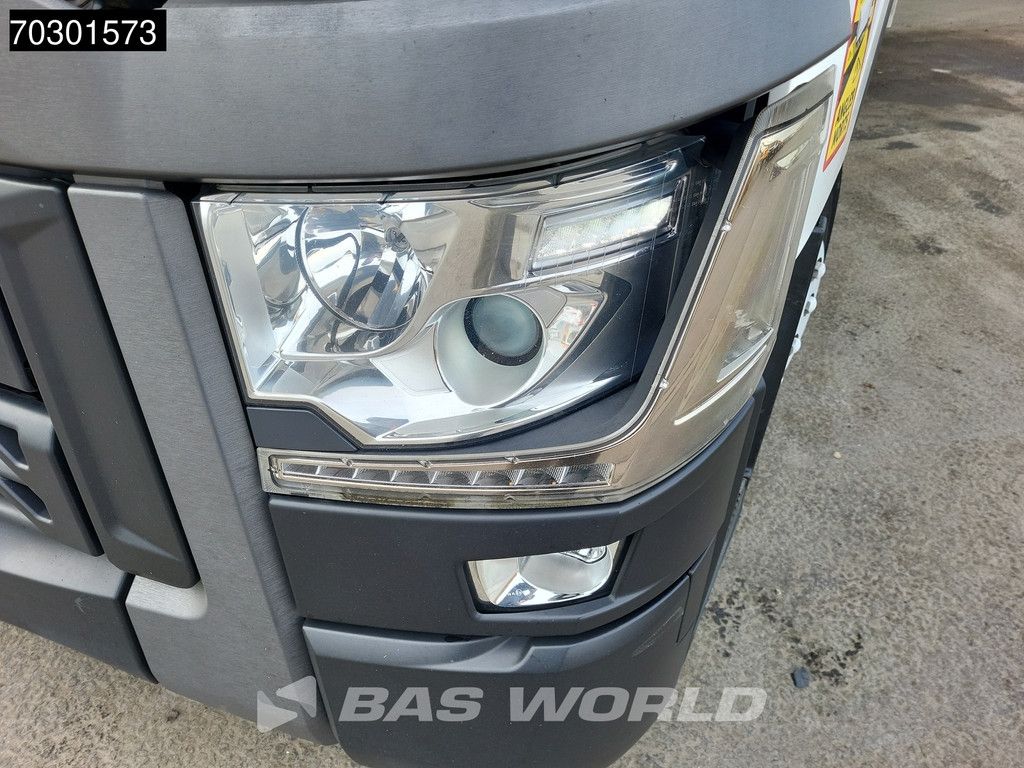 Renault T 480 6X2 Curtainsides Lift + steering axle Automatic Euro 6