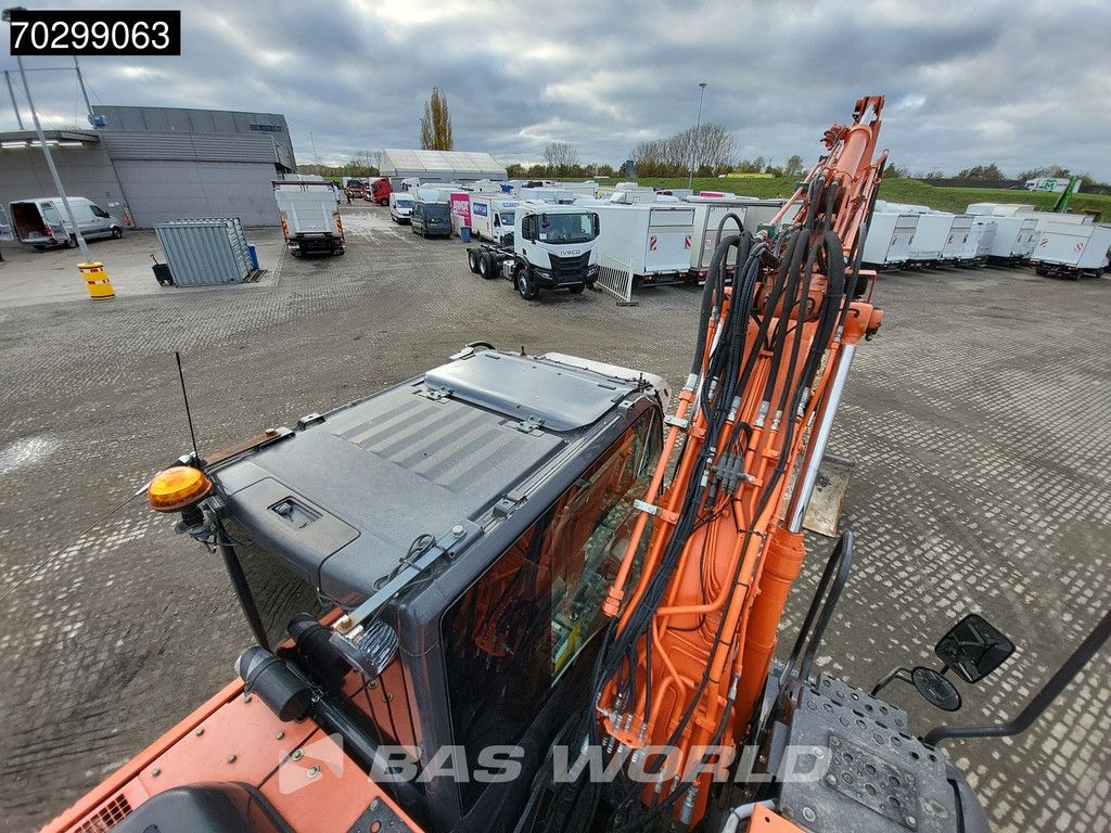 Hitachi ZX140W -5B Engcon Tiltrotator
