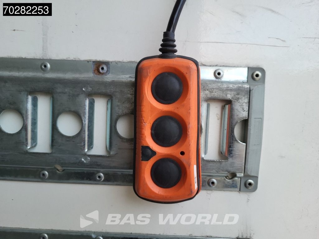 Mercedes Atego 1324 4X2 Thermo King T-1000R Automatic Ladebordwand Euro 5