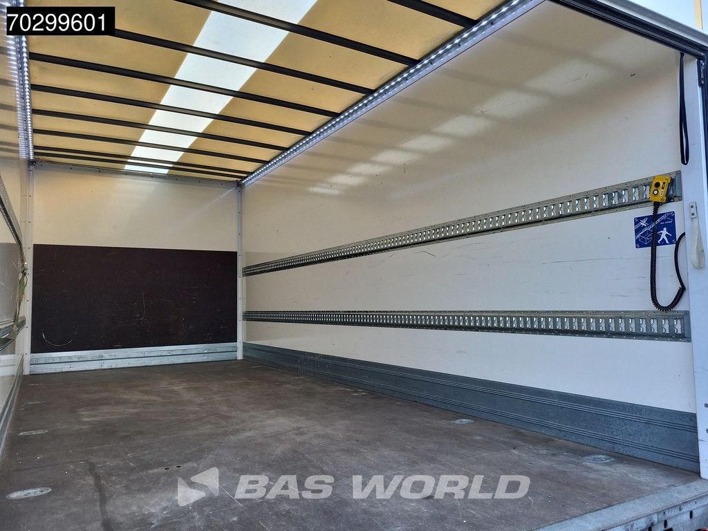 Mitsubishi Canter 7C18 4X2 8tonner Automatic 1000kg Ladebordwand Airco Euro 6