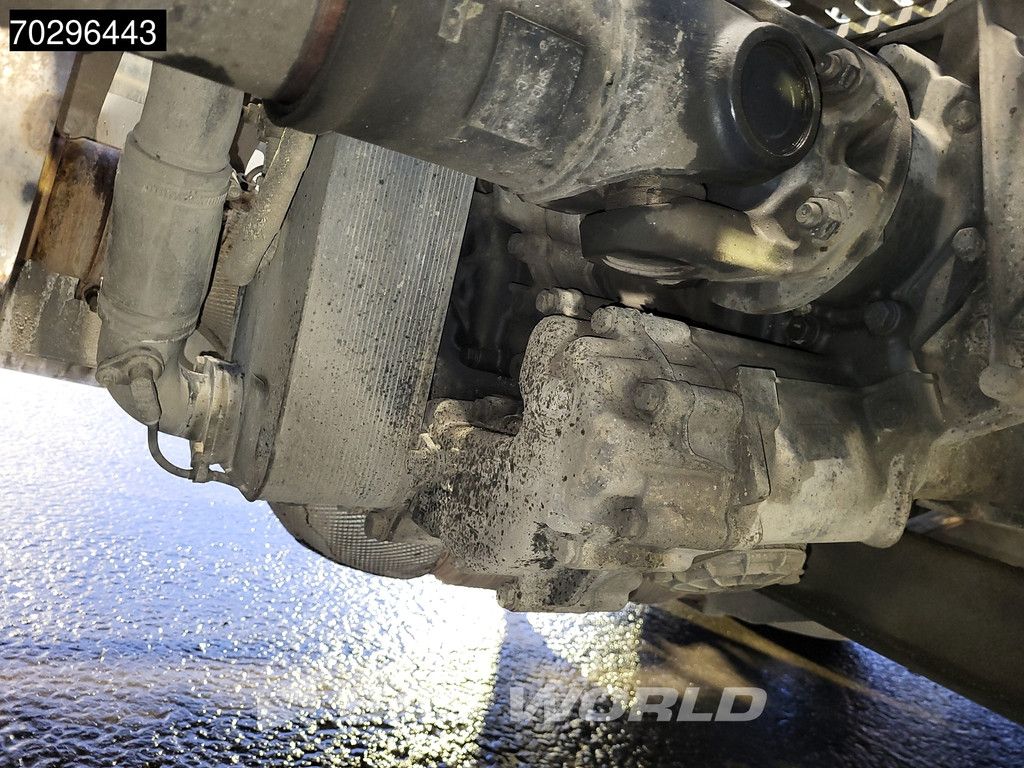 Iveco S-Way S-Way 460 4X2 LNG! Retarder 2x Tanks