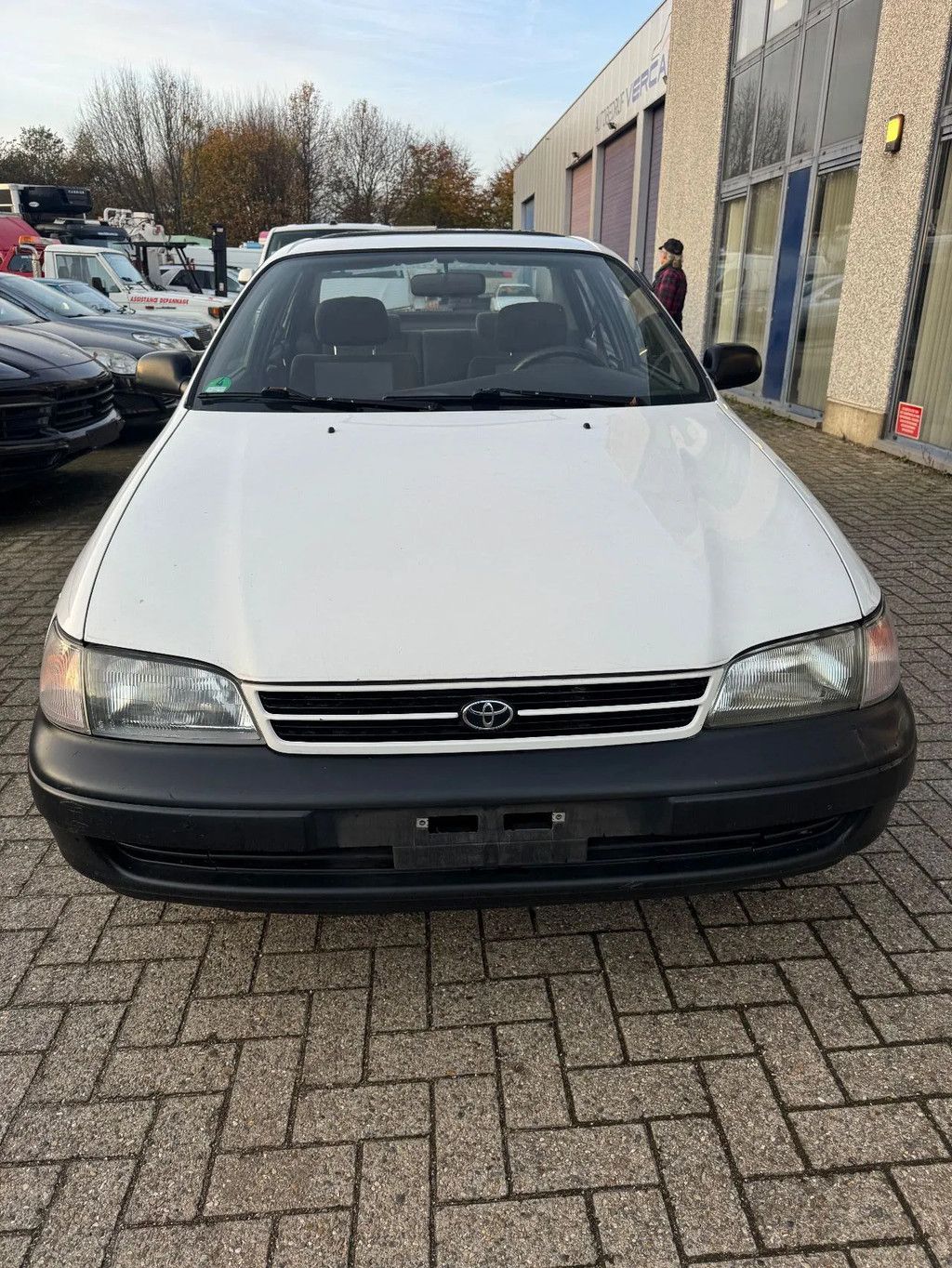 Toyota Carina E **1600XLI-VERRY CLEAN**