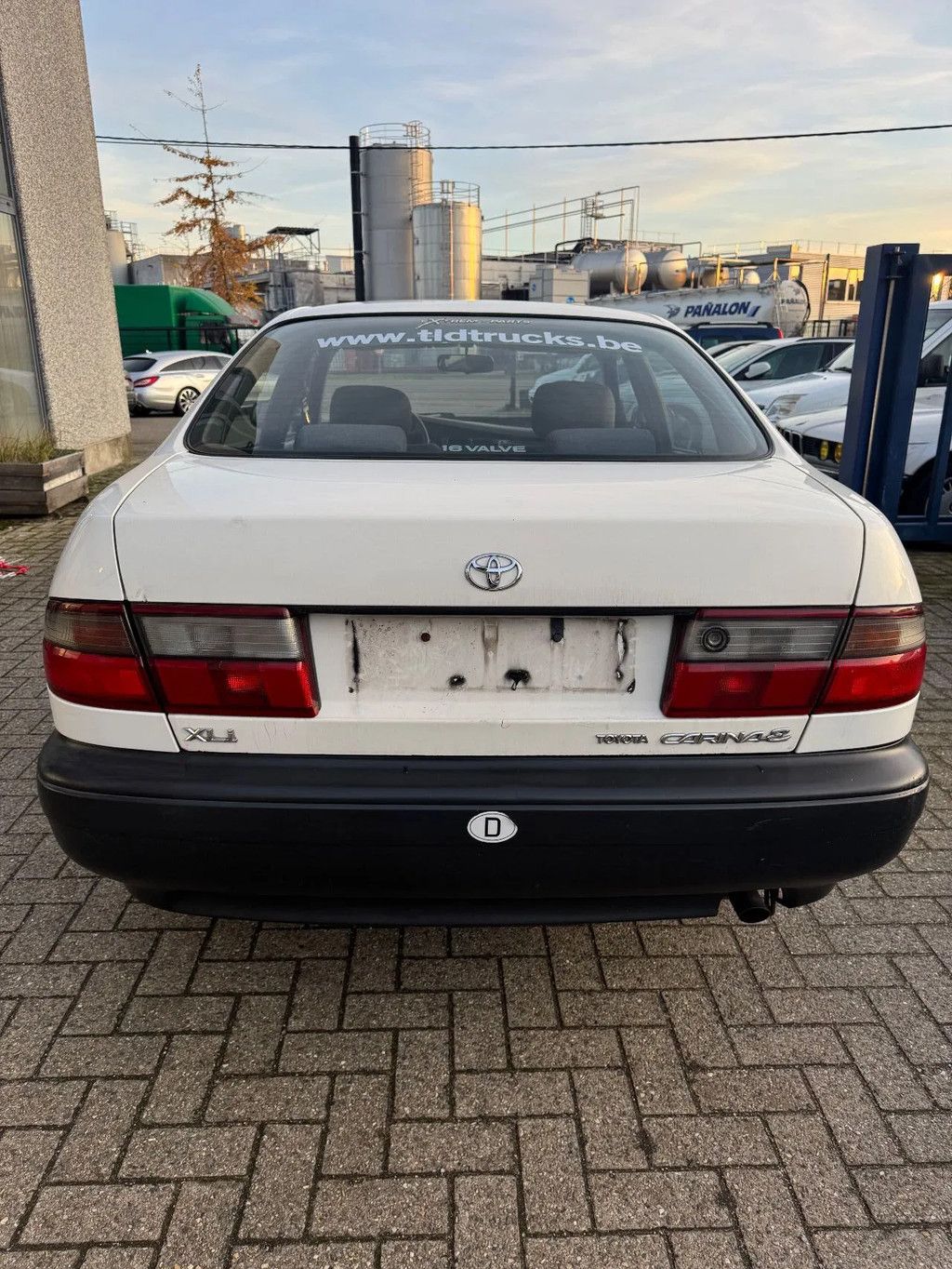 Toyota Carina E **1600XLI-VERRY CLEAN**
