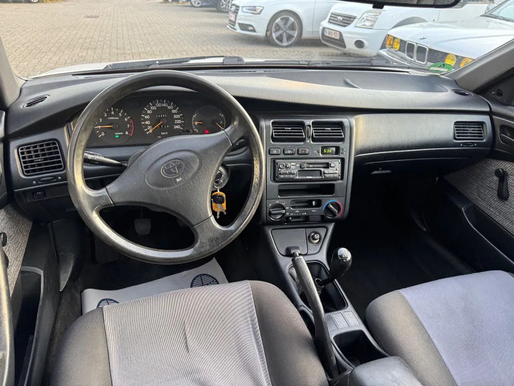 Toyota Carina E **1600XLI-VERRY CLEAN**