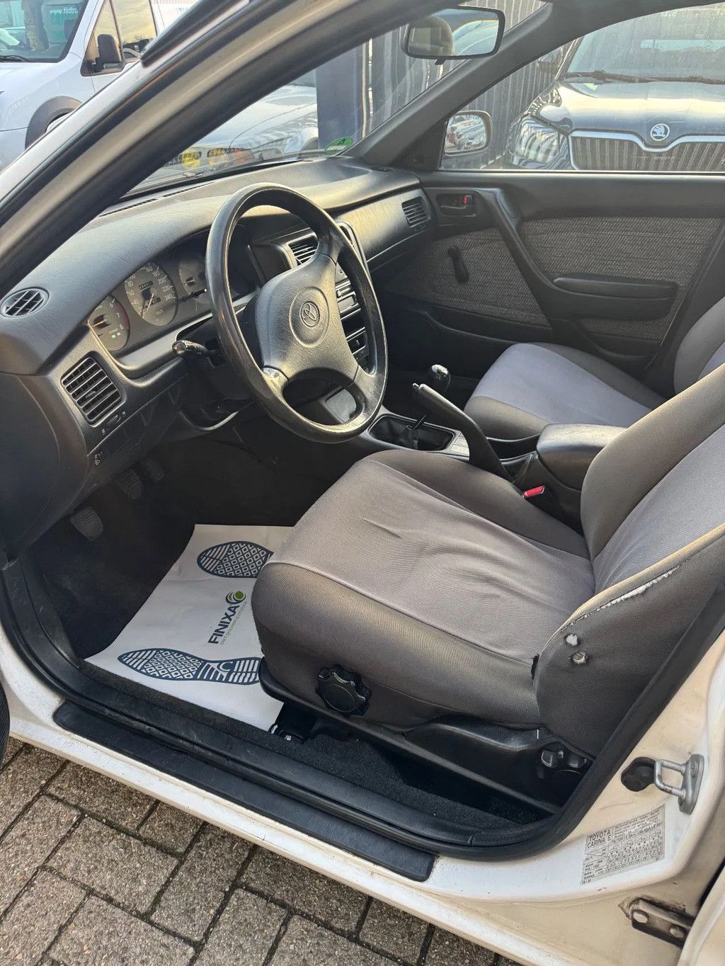 Toyota Carina E **1600XLI-VERRY CLEAN**