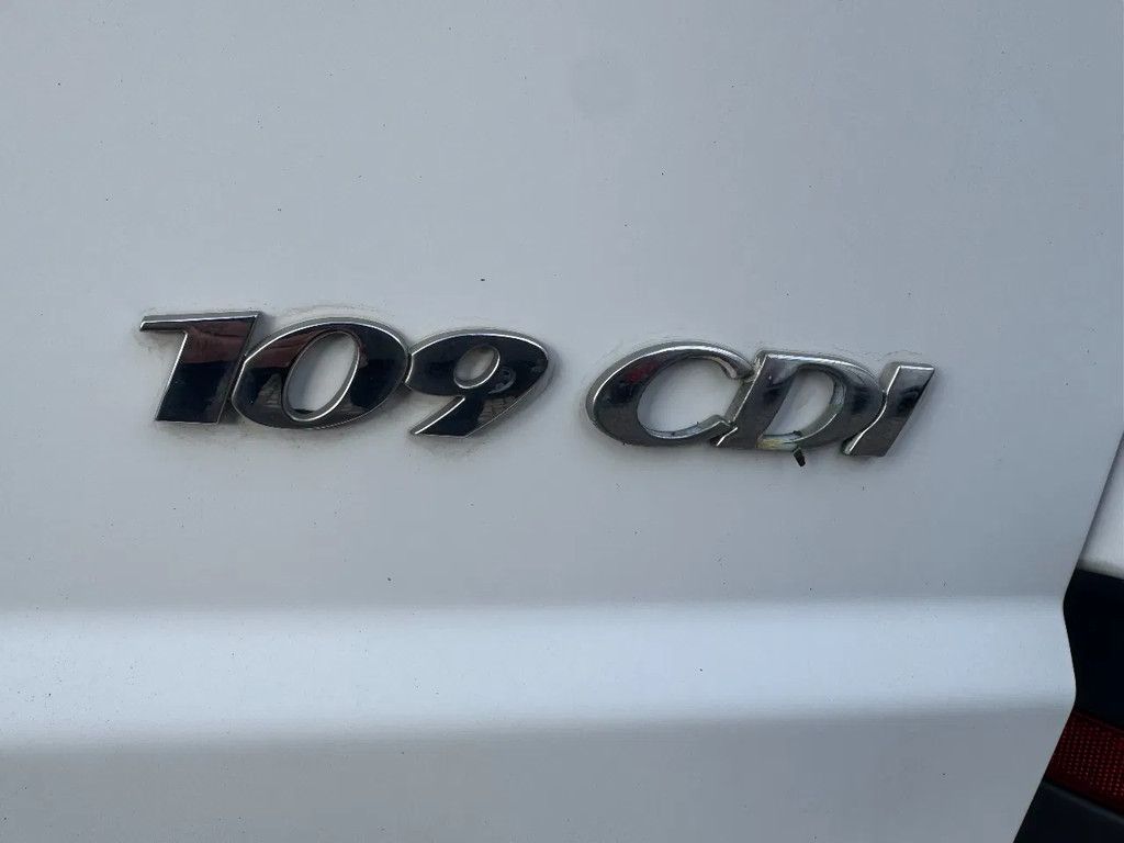 Mercedes-Benz Vito **109-EURO 4-AC**