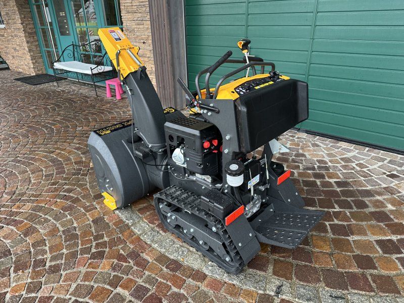 Lumag Hydrostatische zweistufige Raupenschneefräse SFK80ZTH