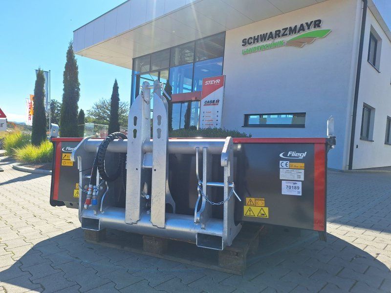 Fliegl AgroCenter Heckschel G1800mm