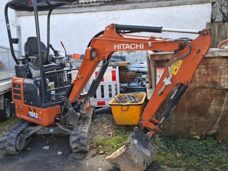 Hitachi ZX19U-6 Y