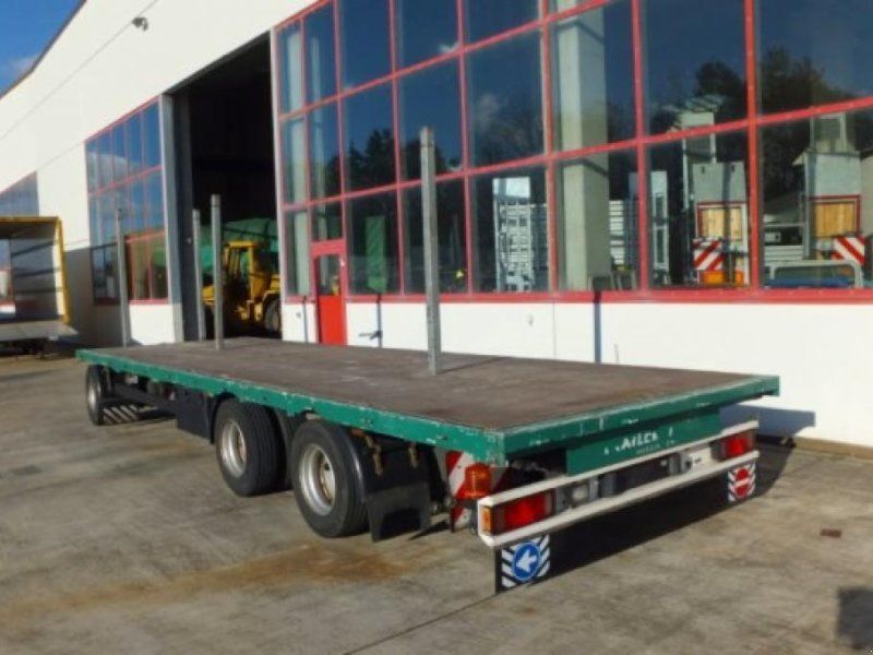 3 Achs 3 Achs Jumbo- Pritschen mit Steckr