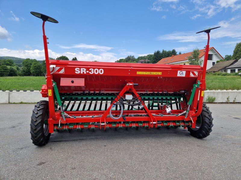 Agro-Masz SR 300  elektrische Fahrgassenschaltung