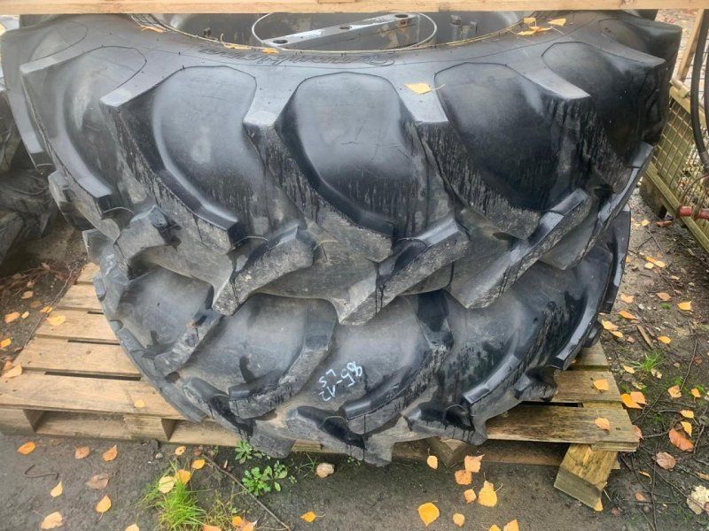 Renault Hinterräder 16.9 R34 passend zu