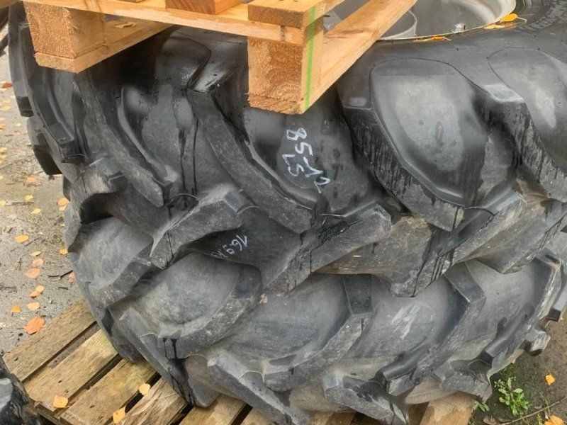 Renault Hinterräder 16.9 R34 passend zu