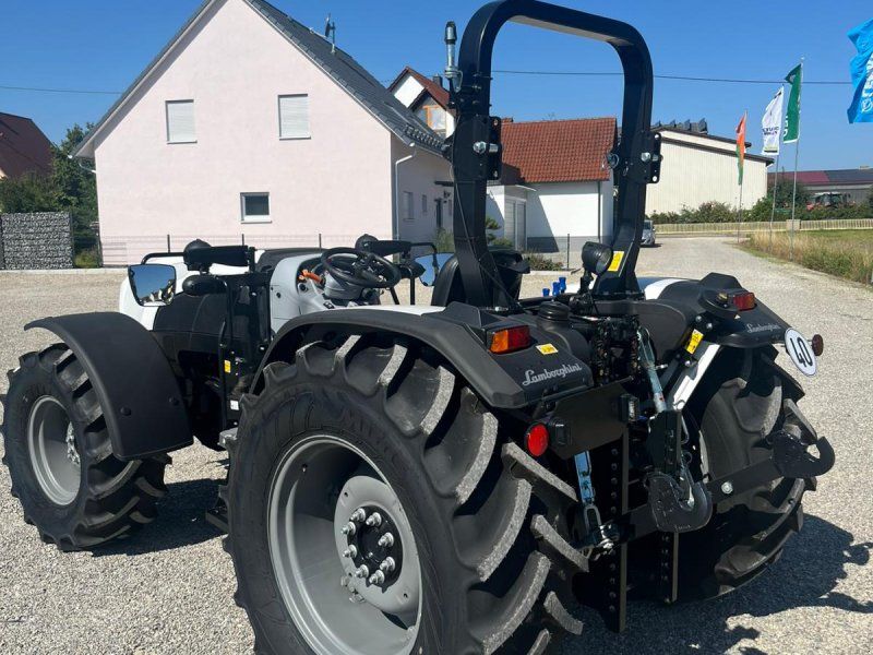 Deutz-Fahr 5105 TB GS / Lambo Strike 105 TB GS in weiß