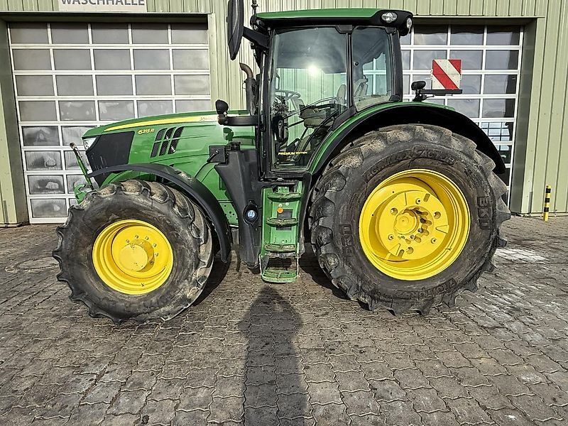 John Deere 6215R Premium