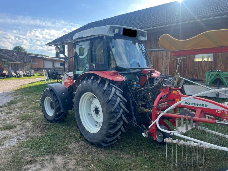 Steyr Kompakt 4075 Komfort 1