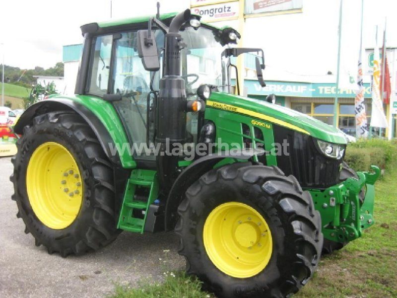 John Deere 6090 M