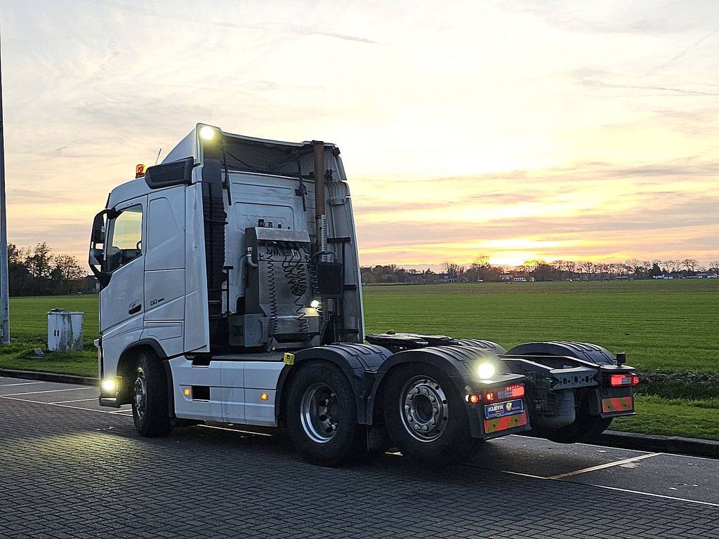 VOLVO FH 500 6x2 steered pto+hydr