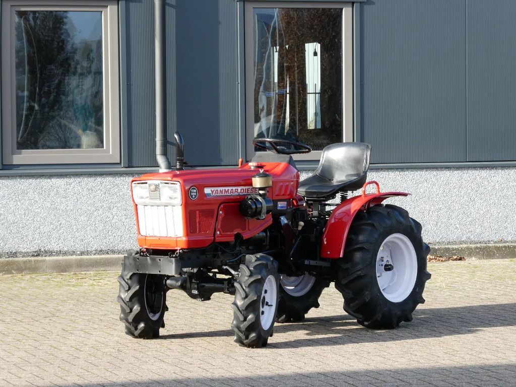 Yanmar YM186D 4wd / 946 Draaiuren / Powershift