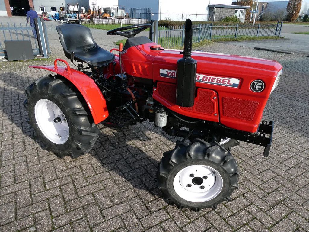 Yanmar YM186D 4wd / 946 Draaiuren / Powershift
