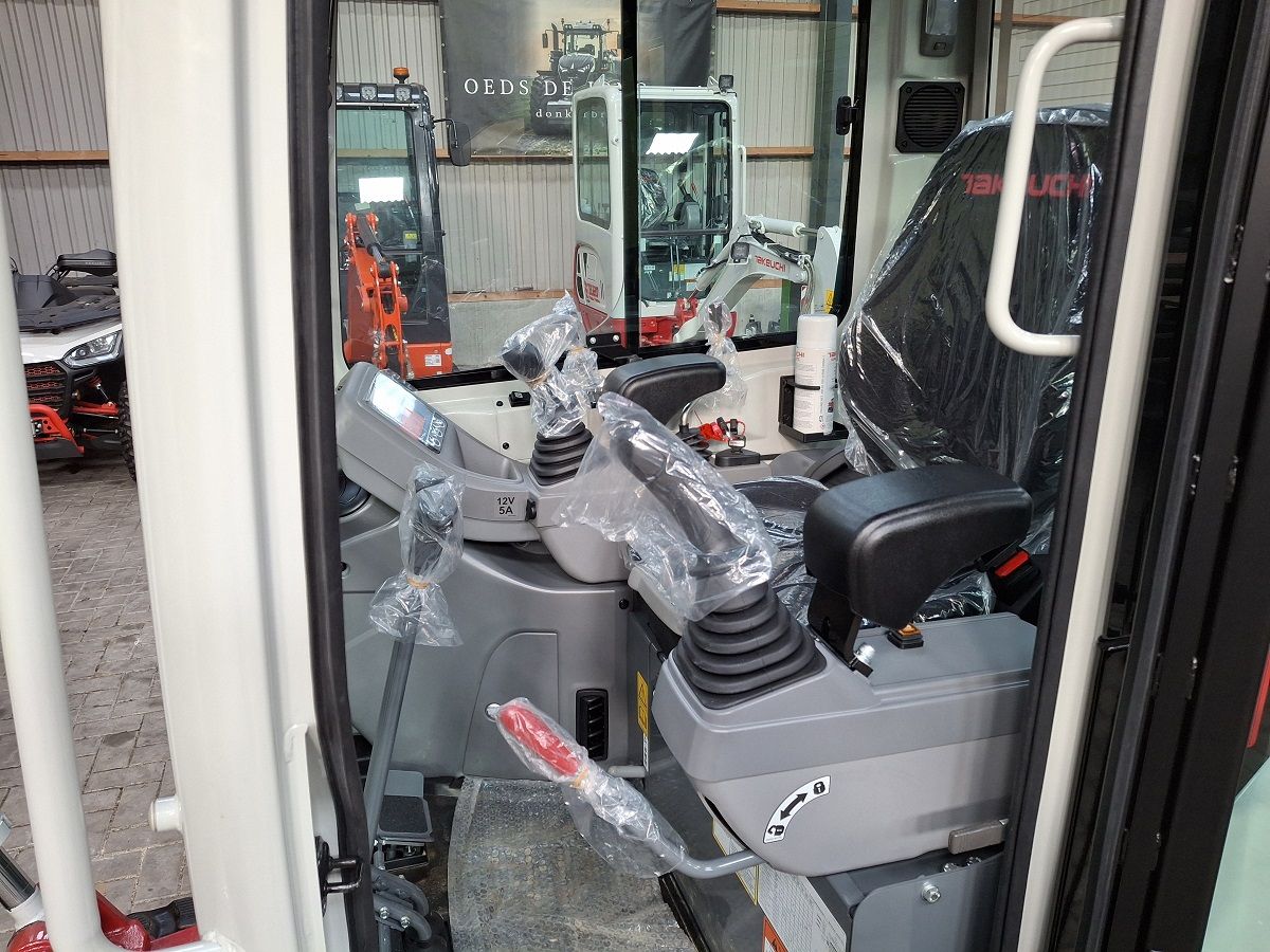 Takeuchi TB216 minigraver, minikraan, BJ2025, Nieuw!