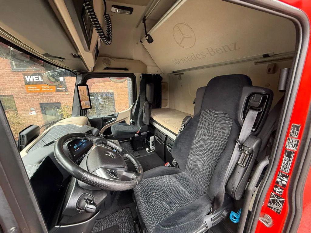 Mercedes-Benz Actros 1948 4X2 Gigaspace Standairco LED Camera's