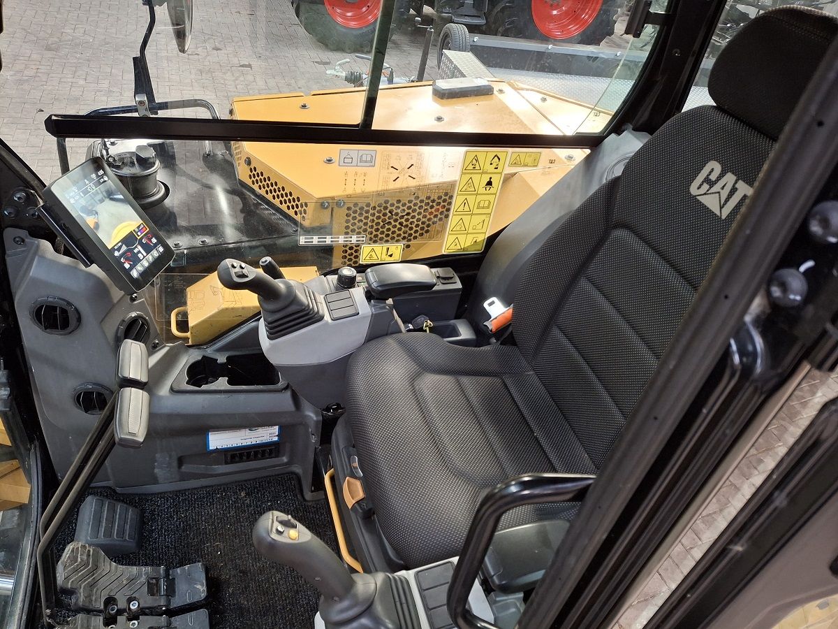 Caterpillar 306CR midigraver, midikraan, BJ2021.