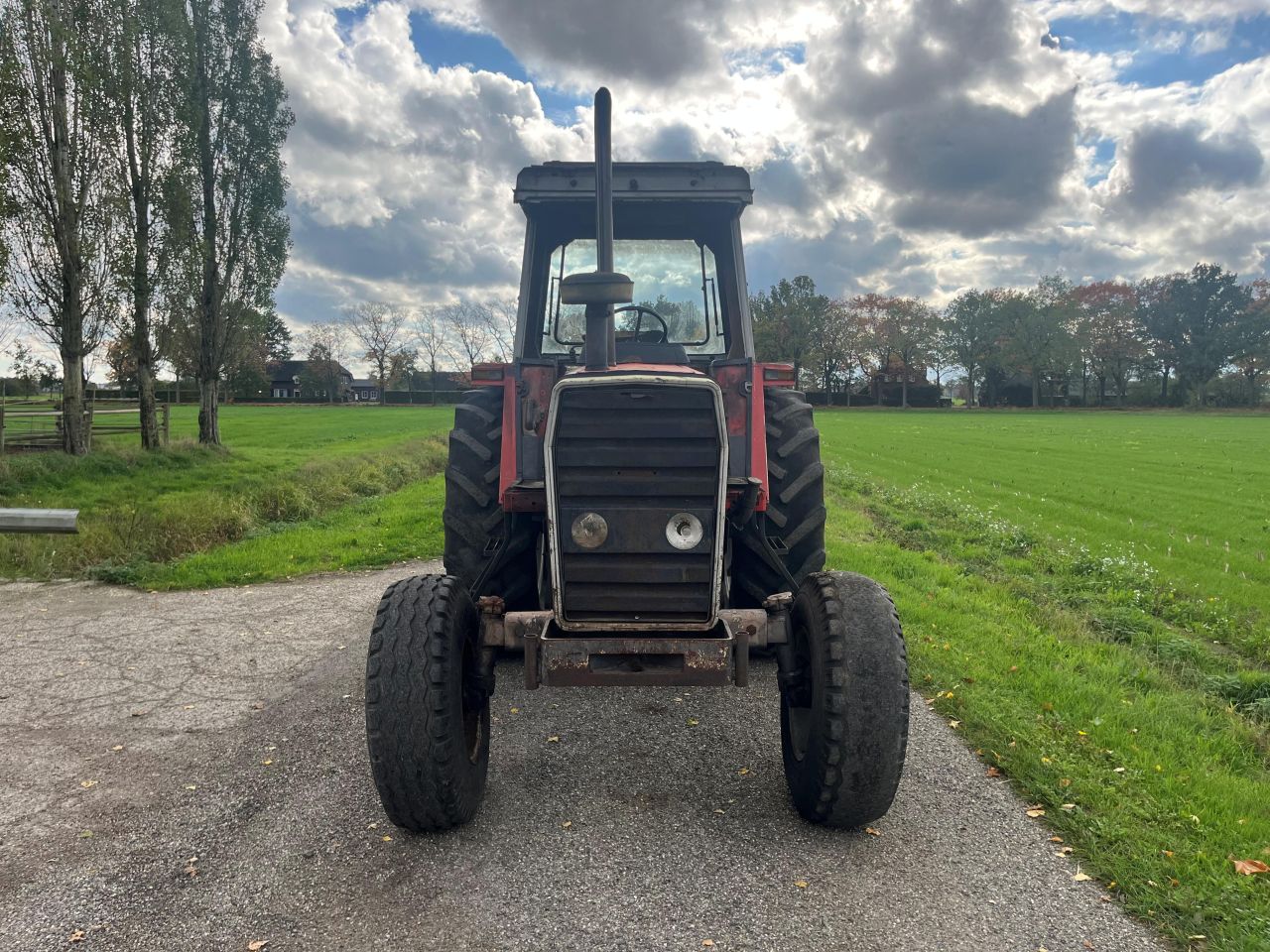 Massey-Ferguson 698T