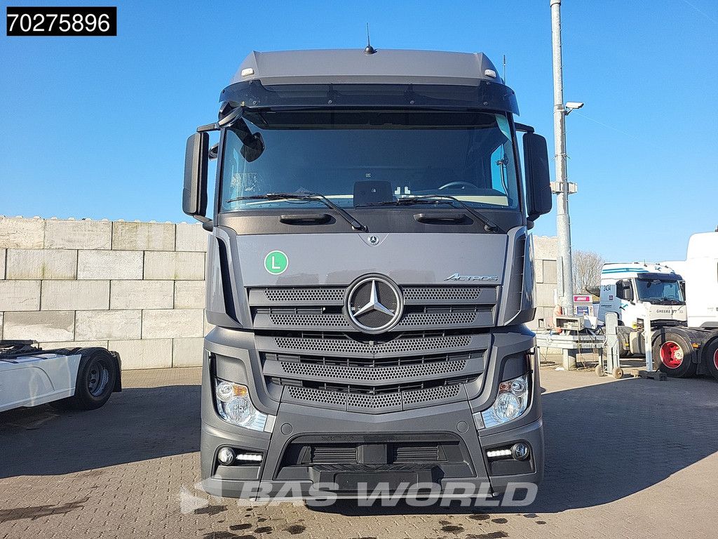 Mercedes Actros 1851 4X2 BigSpace 2x Tanks