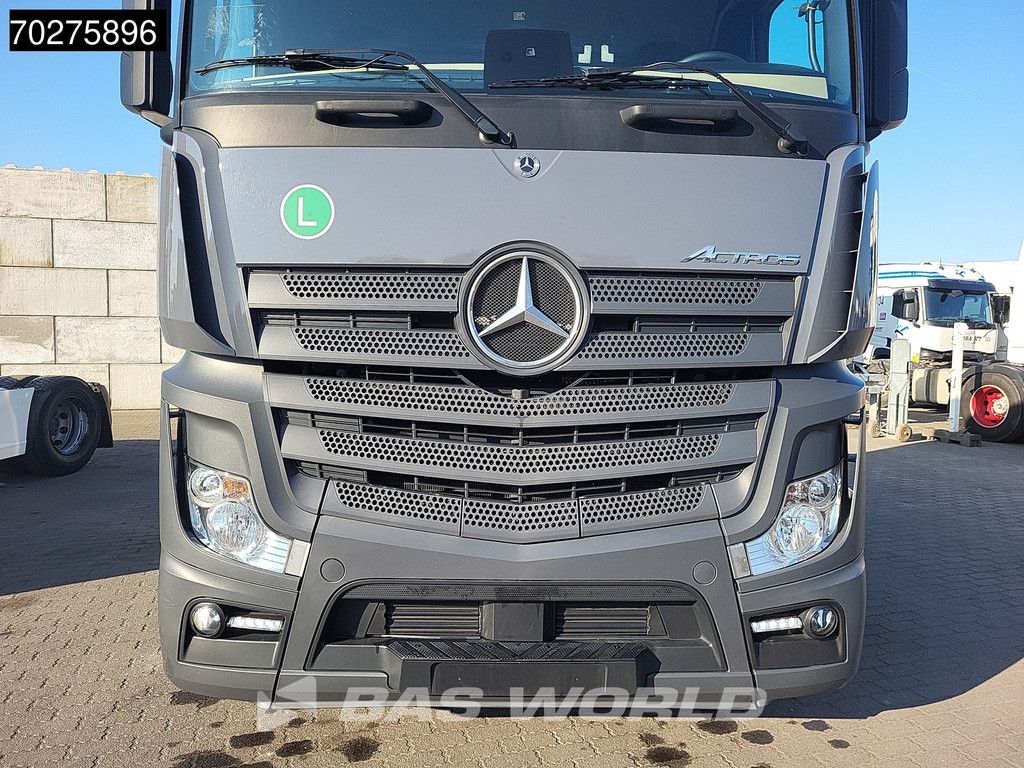 Mercedes Actros 1851 4X2 BigSpace 2x Tanks