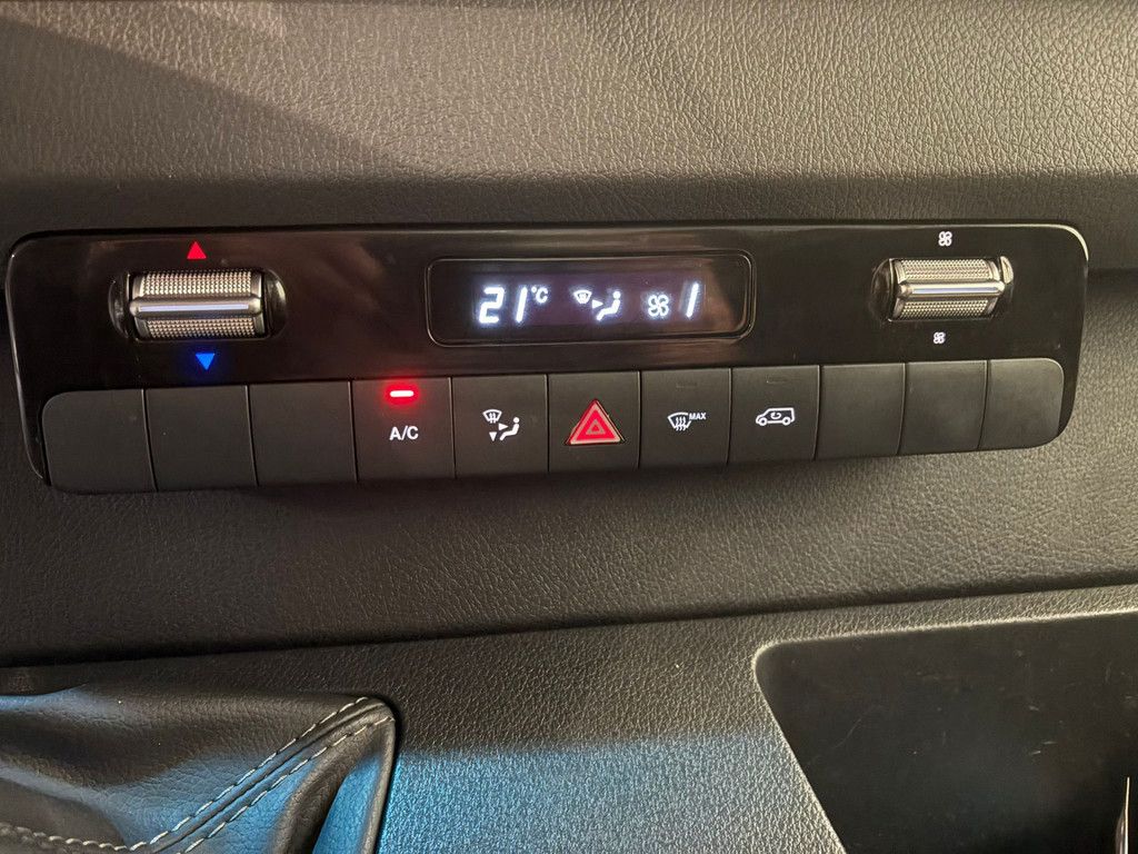 Mercedes-Benz Sprinter 314 CDI RWD L3 Open Laadbak / Hiab T-CLX 038-3 Kraan PTO / Euro 6 / Airco / Cruise Control / 37.700 KM !!