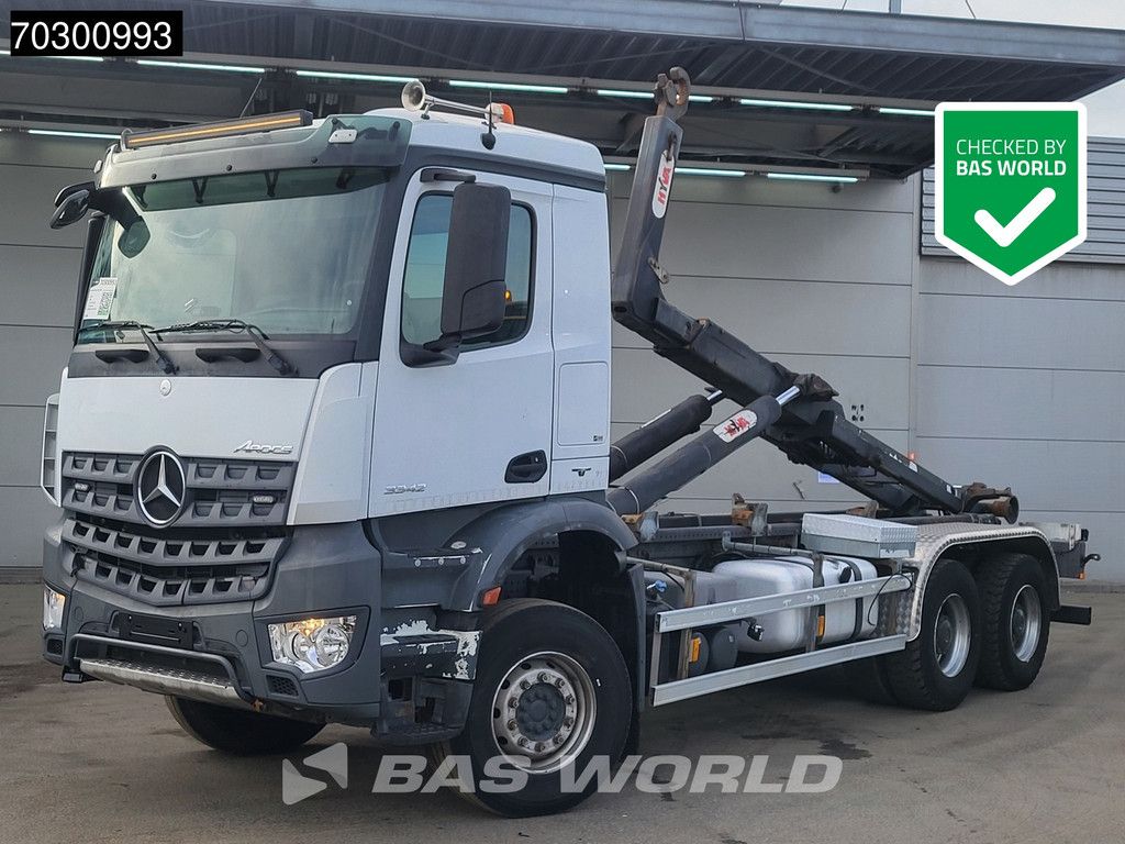 Mercedes Arocs 3342 6X4 HYVA 26-62-S Hooklift Big-Axle Automatic Euro 6
