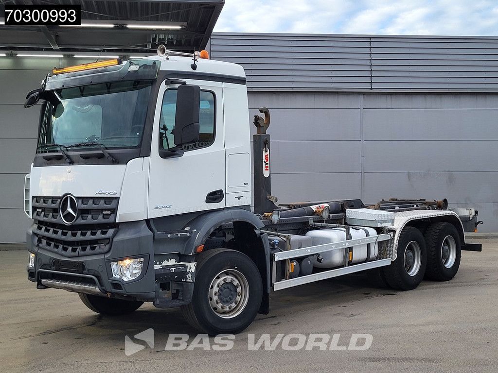 Mercedes Arocs 3342 6X4 HYVA 26-62-S Hooklift Big-Axle Automatic Euro 6