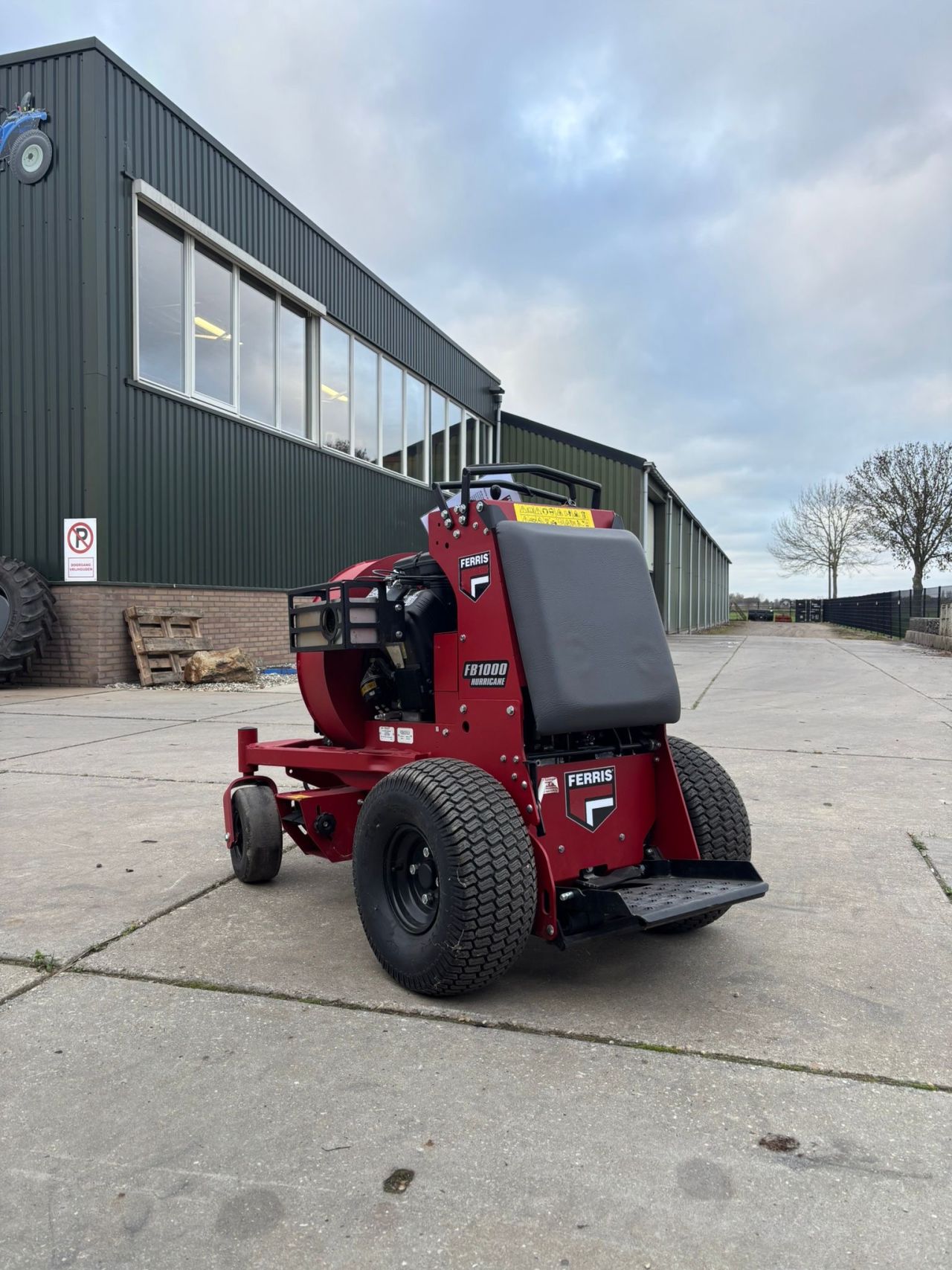 Ferris fb1000 hurricane bladblazer demo