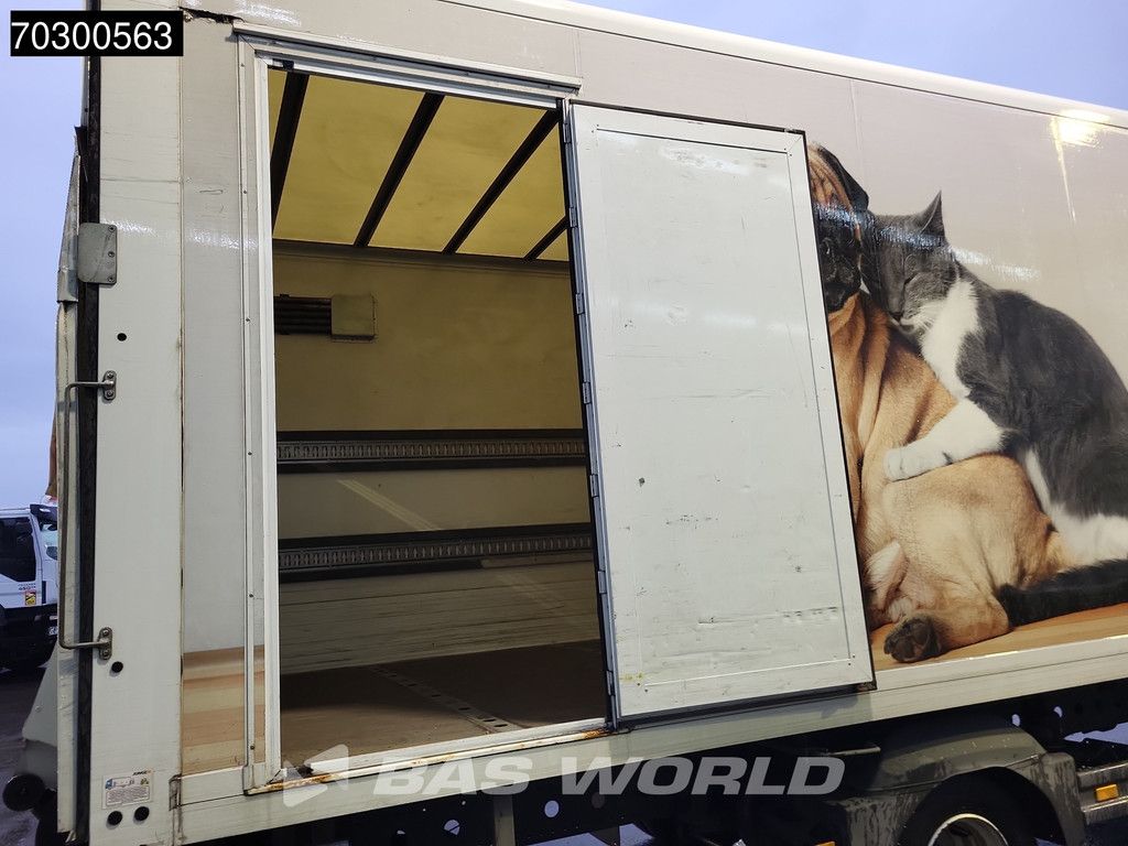 Mercedes Atego 818 4X2 8tonner Automatic 1500kg Ladebordwand Euro 6