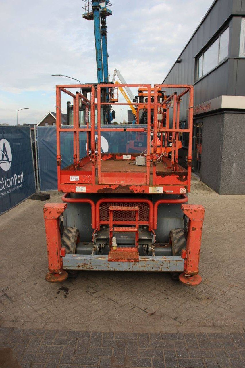 Scherenhebebühne Skyjack SJ6826 RT 4x4 Diesel 2016