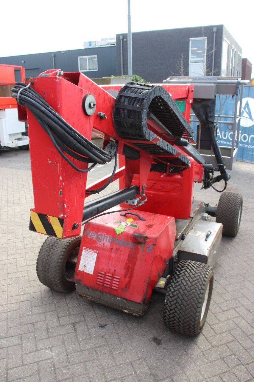 Articulating boom lift Niftylift HR12 Diesel 2015