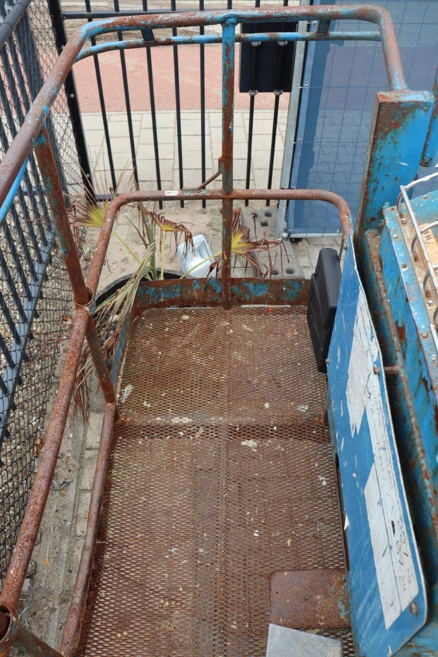 Telescopic boom lift Aichi SR18A Diesel 20m 2007