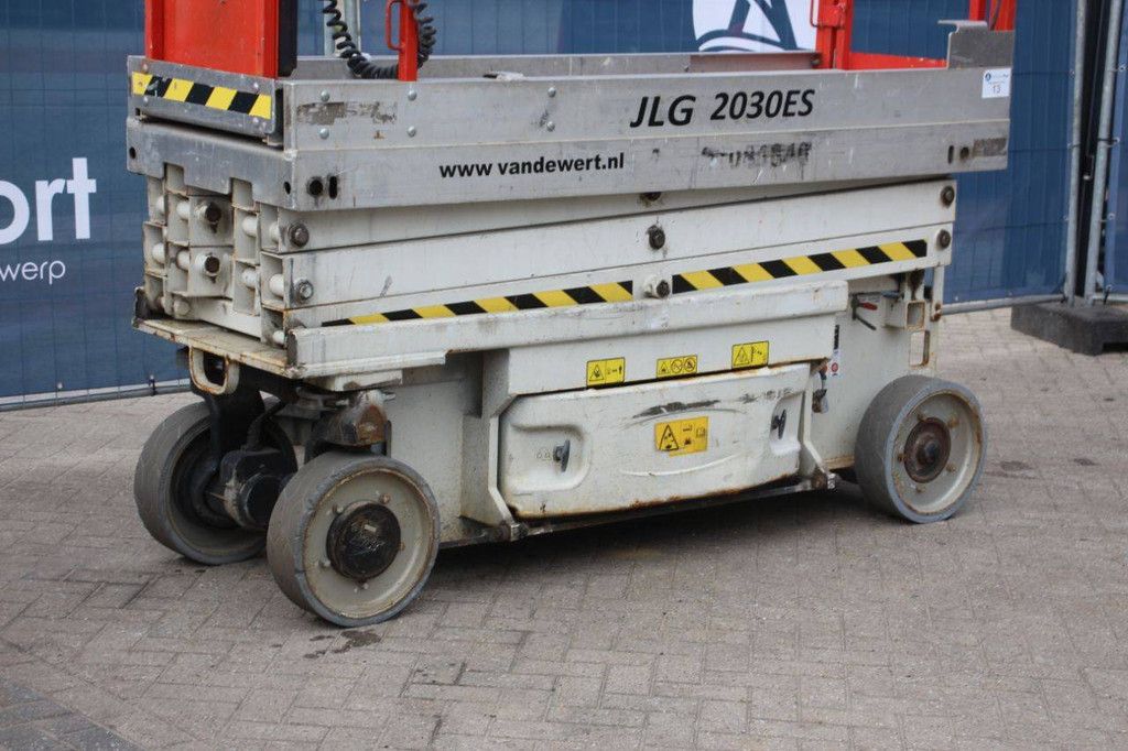 Scissor Lift JLG 2030ES Electric 2006