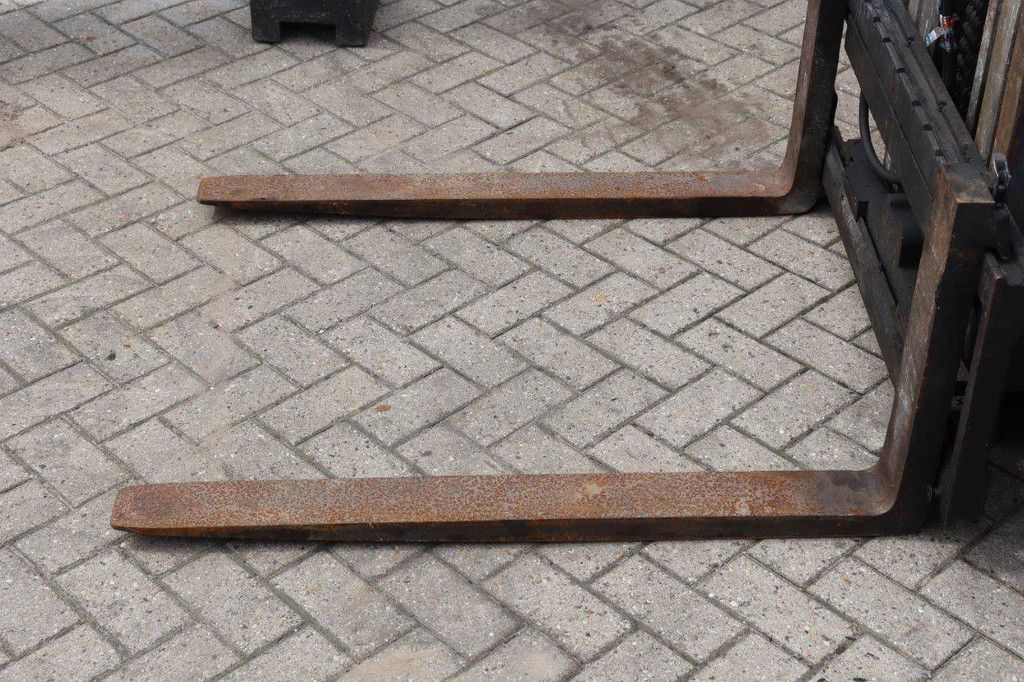 Heftruck Linde H25D Diesel 2500kg 4m 2009