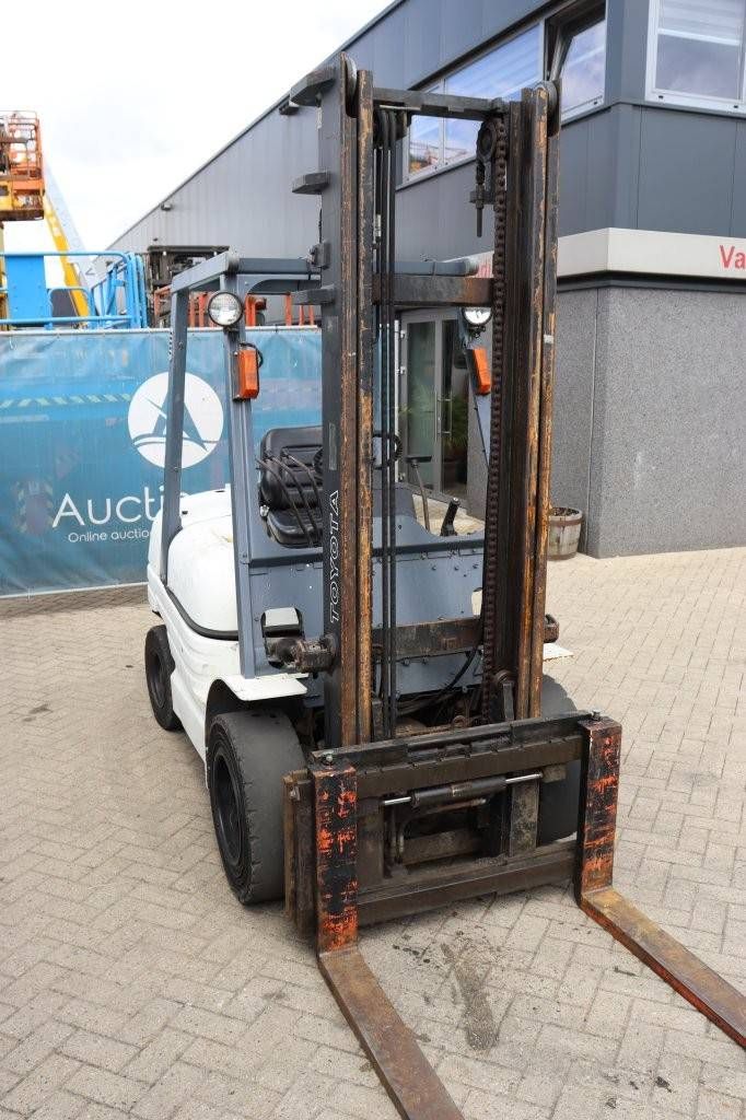 Forklift Toyota 62-6FDF30 Diesel 3000kg 4.0m 1997