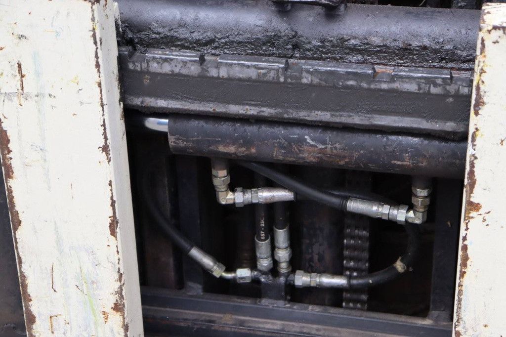 Forklift Yale GDP30TP Diesel 3000kg 5.0m 1996