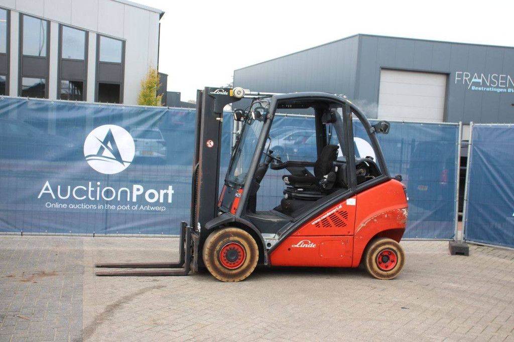 Gabelstapler Linde H25T LPG 2500kg 2010