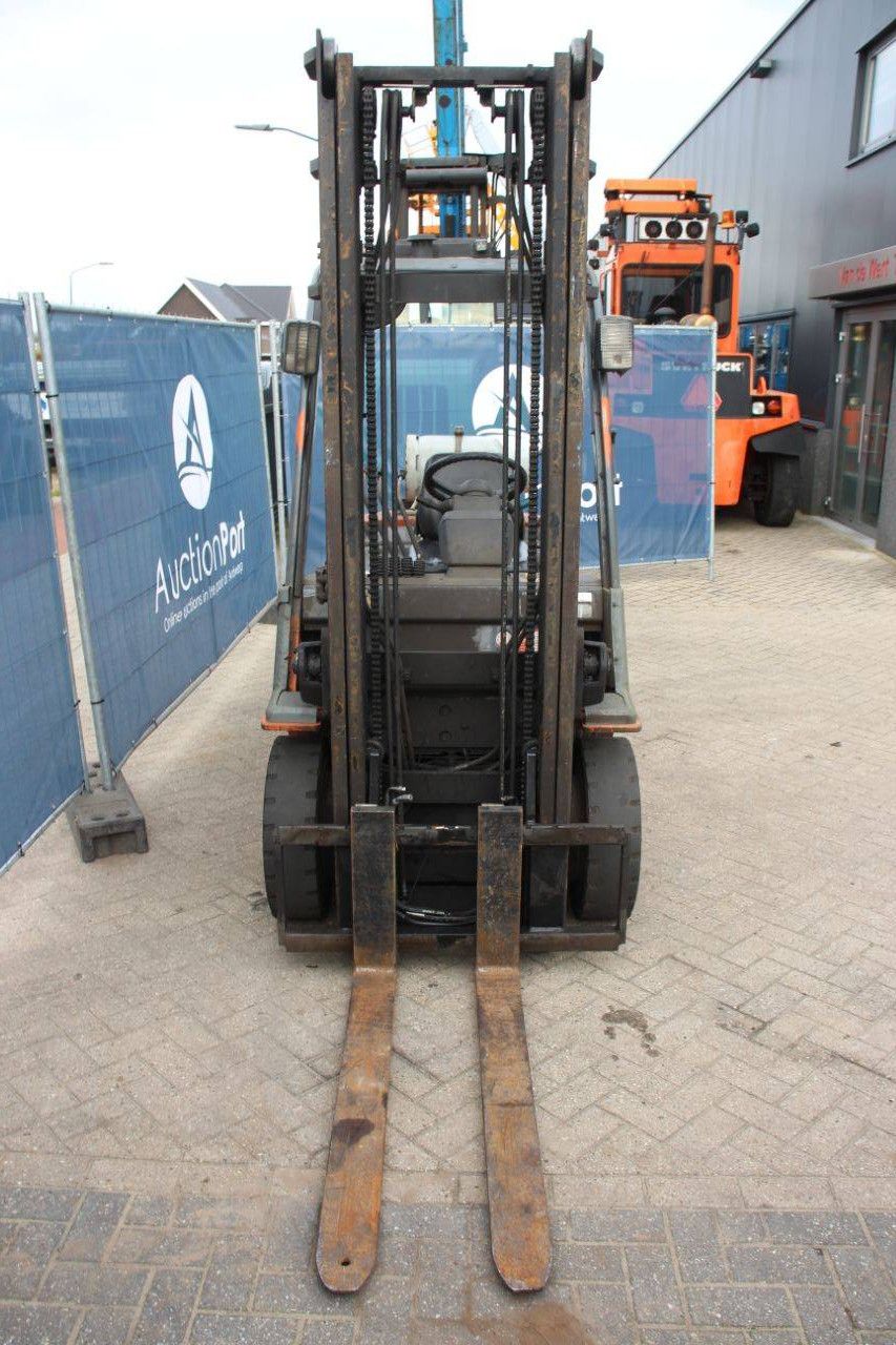 Forklift Toyota 42-7FGF25 LPG 2500kg 4.0m 2001