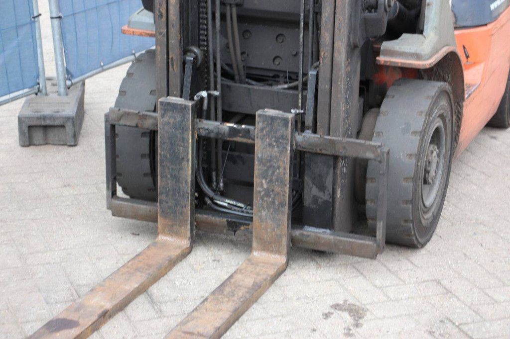 Forklift Toyota 42-7FGF25 LPG 2500kg 4.0m 2001