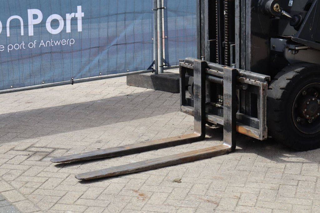 Gabelstapler Nissan UD02A25PQ LPG 2500kg 4,3m 2006