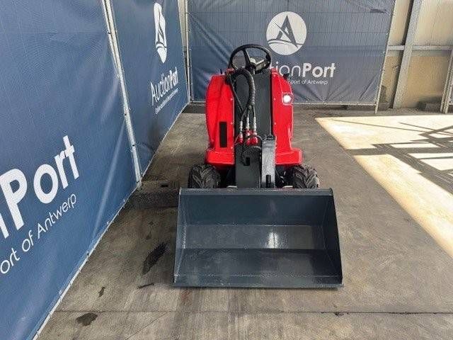 Skid steer loader NM-SLD280 Diesel 13.6kW 2025