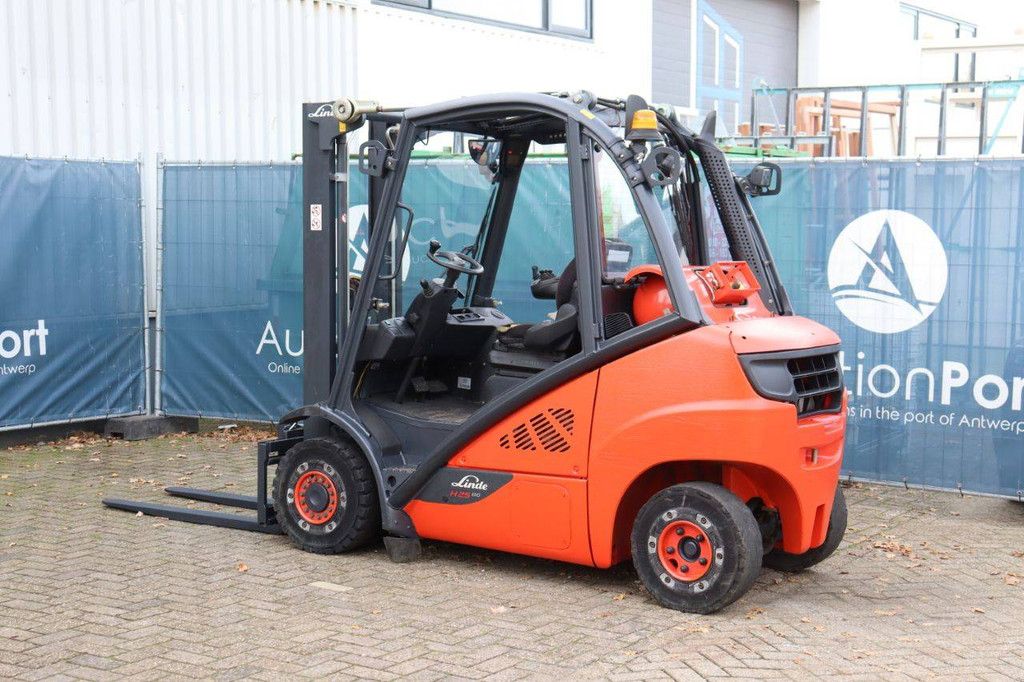 Forklift Linde H25T-02 LPG 2500kg 2014