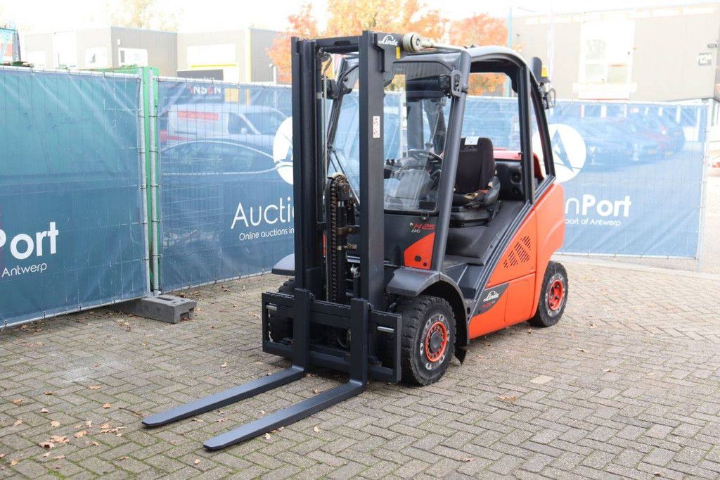 Forklift Linde H25T-02 LPG 2500kg 2014