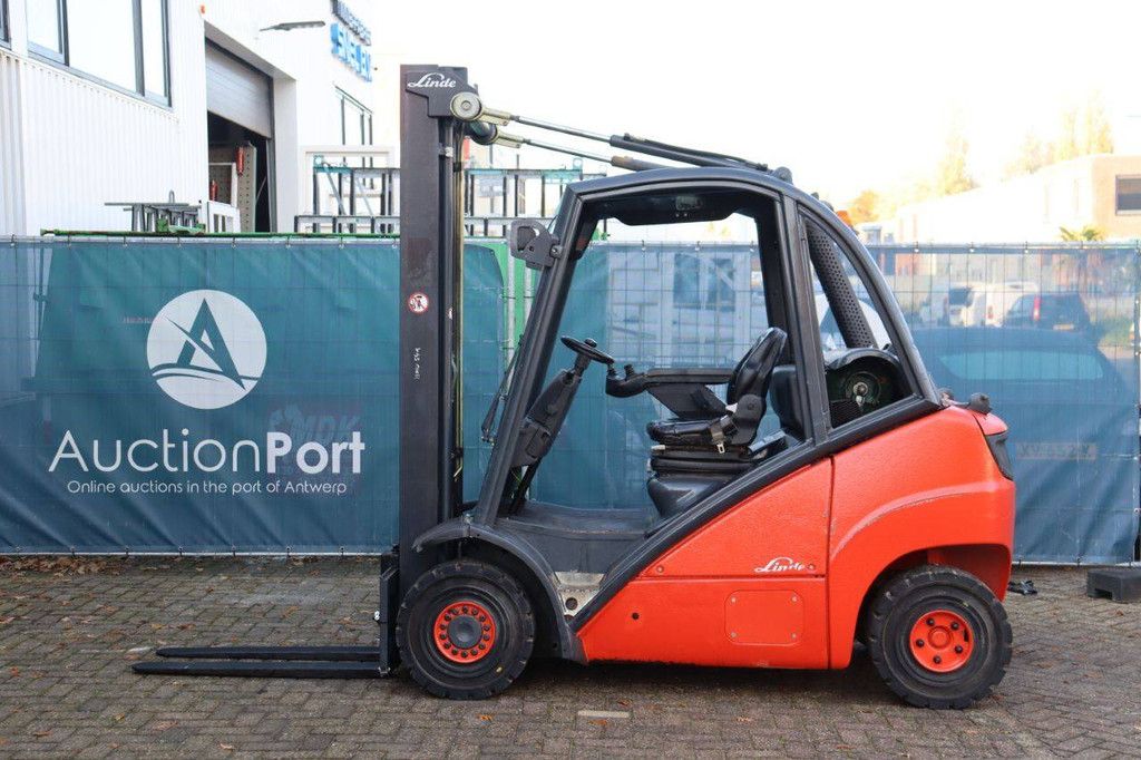 Forklift Linde H25T LPG 2500kg 5.9m 2006